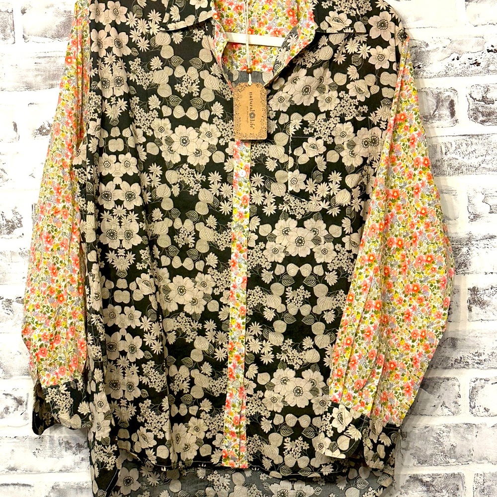 Natural Life long sleeve blouse
